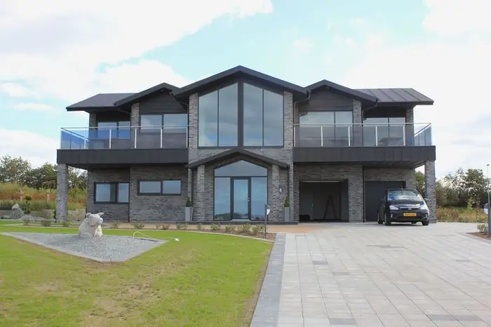 Villa - Dommerby, Dommerby